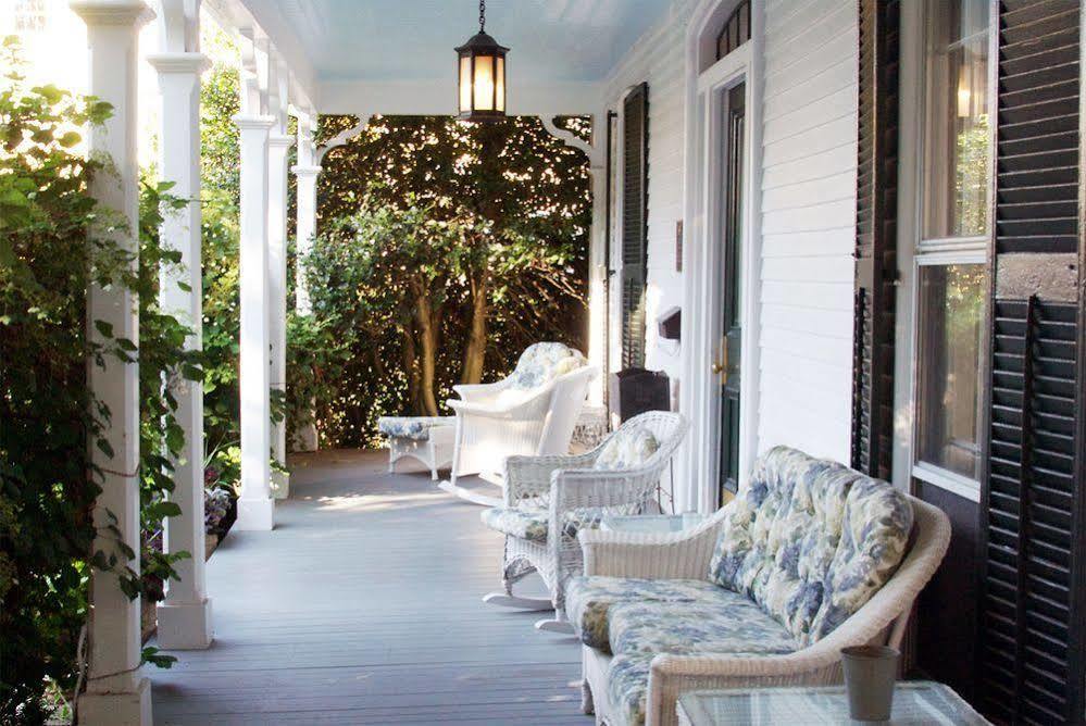 La Farge Perry House Acomodação com café da manhã Newport Exterior foto